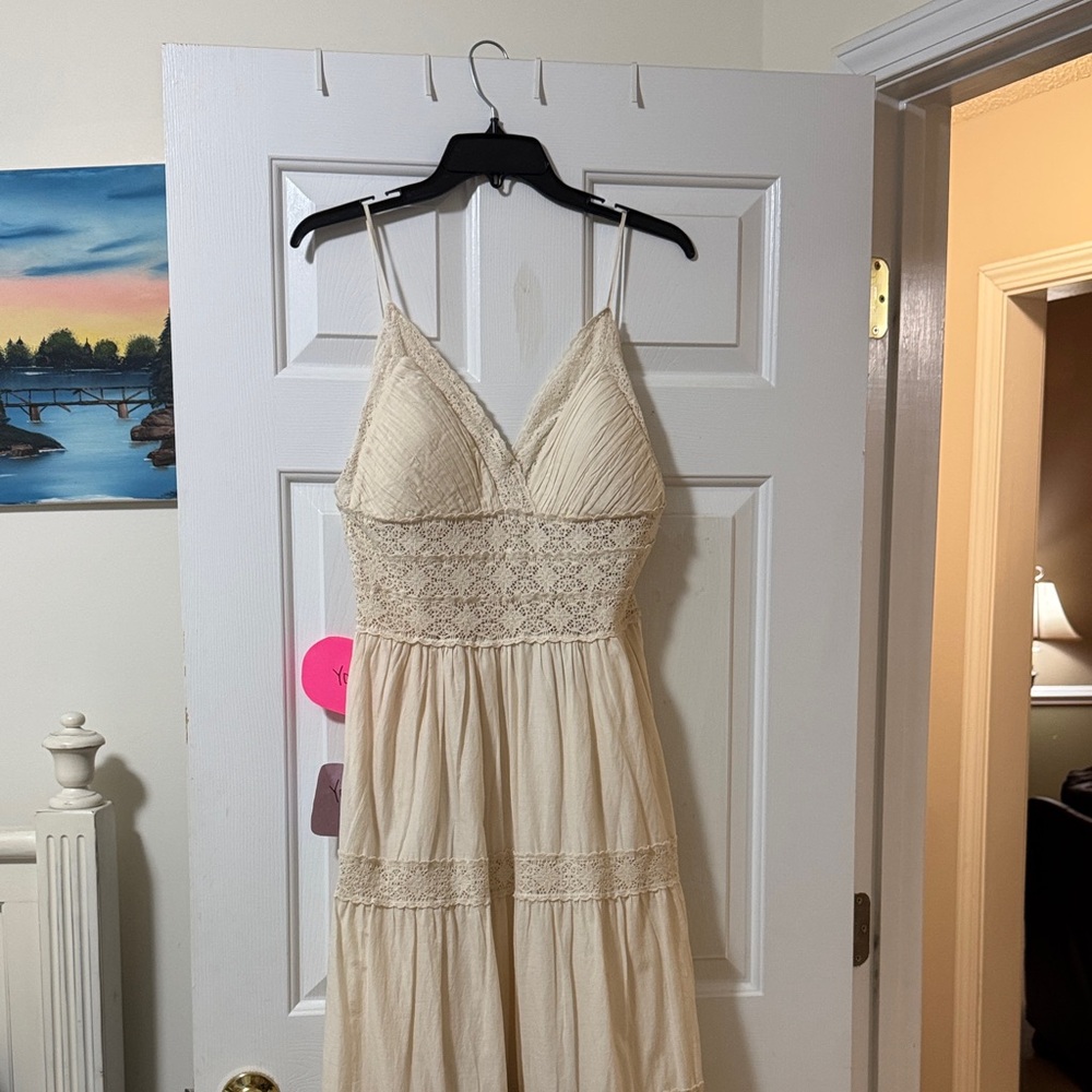 Elegant Cream Lace Dress